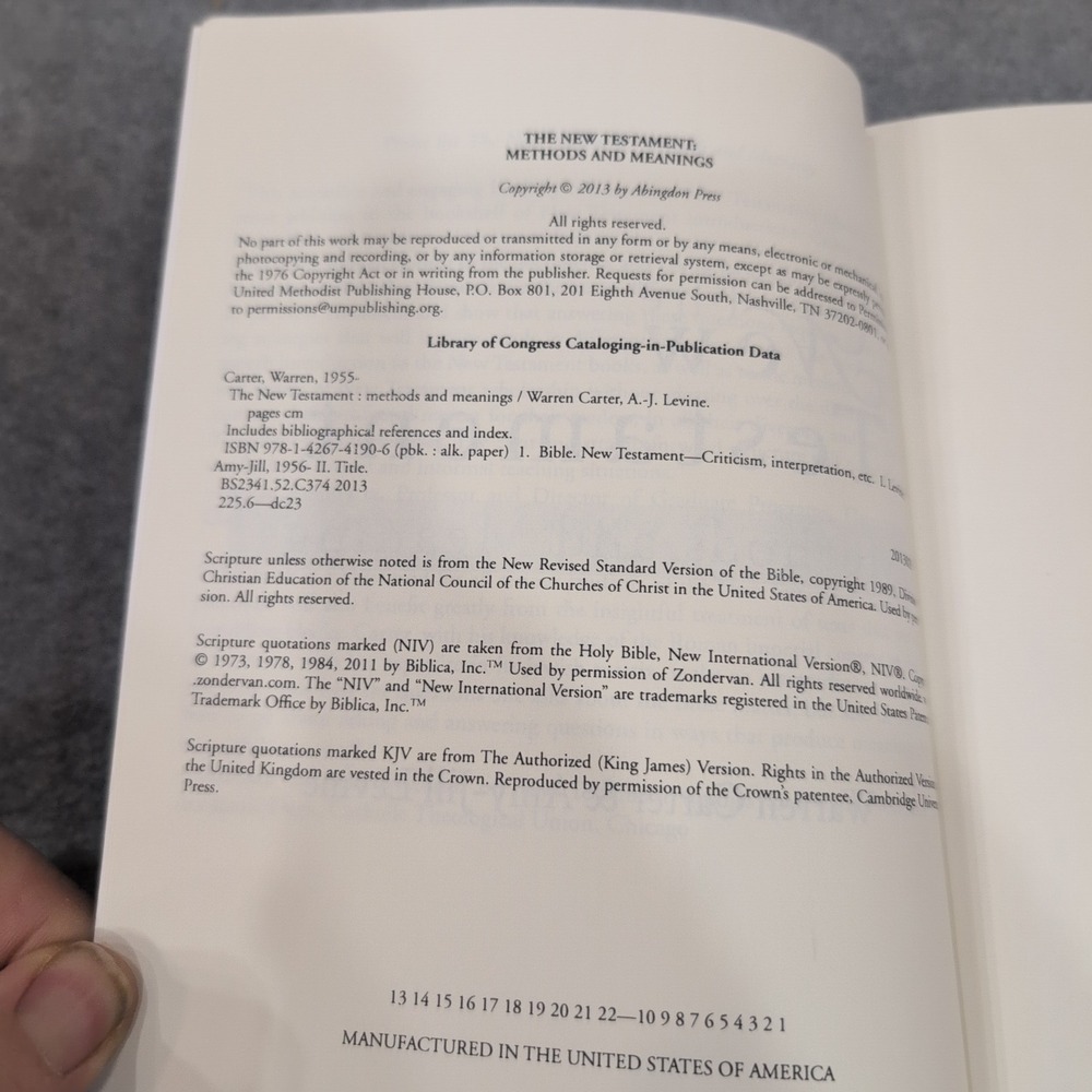 The New Testament: Methods and Meanings Warren Carter Amy-Jill Levine Book - Picture 4 of 5